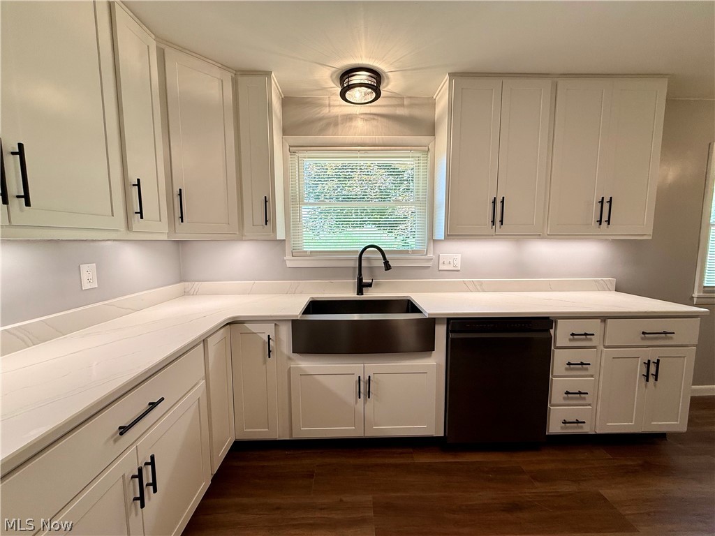 3278 Fresno Road NW Carrollton OH 44615