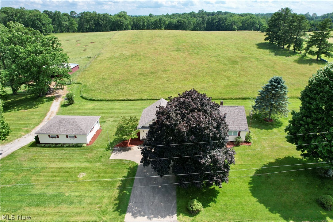 3278 Fresno Road NW Carrollton OH 44615