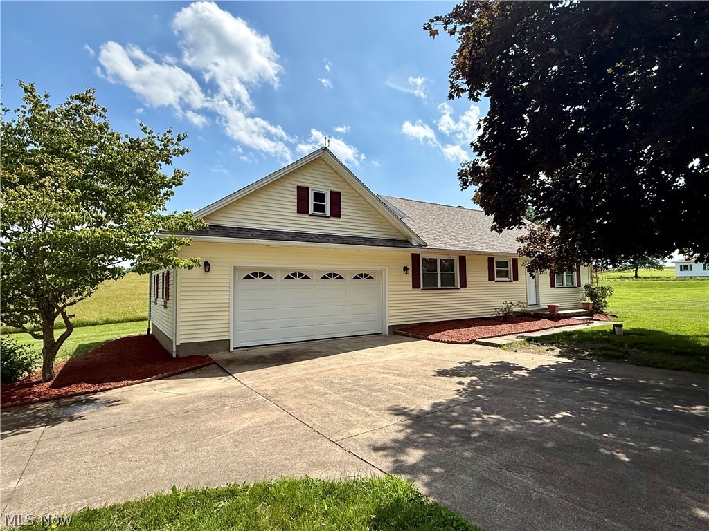 3278 Fresno Road NW Carrollton OH 44615