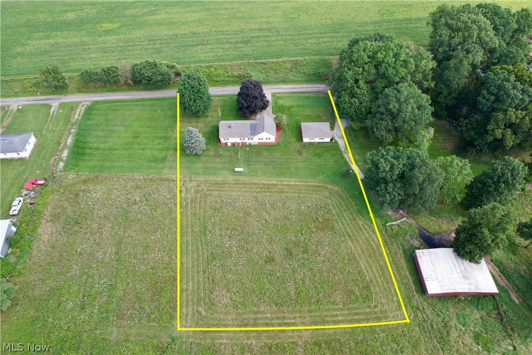3278 Fresno Road NW Carrollton OH 44615