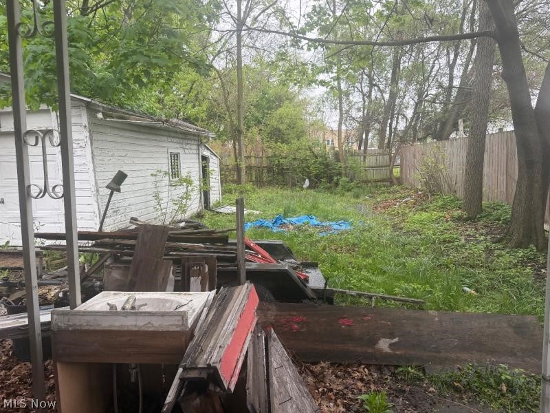 549 Bacon Avenue Akron OH 44320