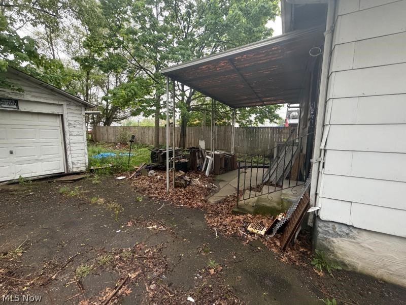 549 Bacon Avenue Akron OH 44320