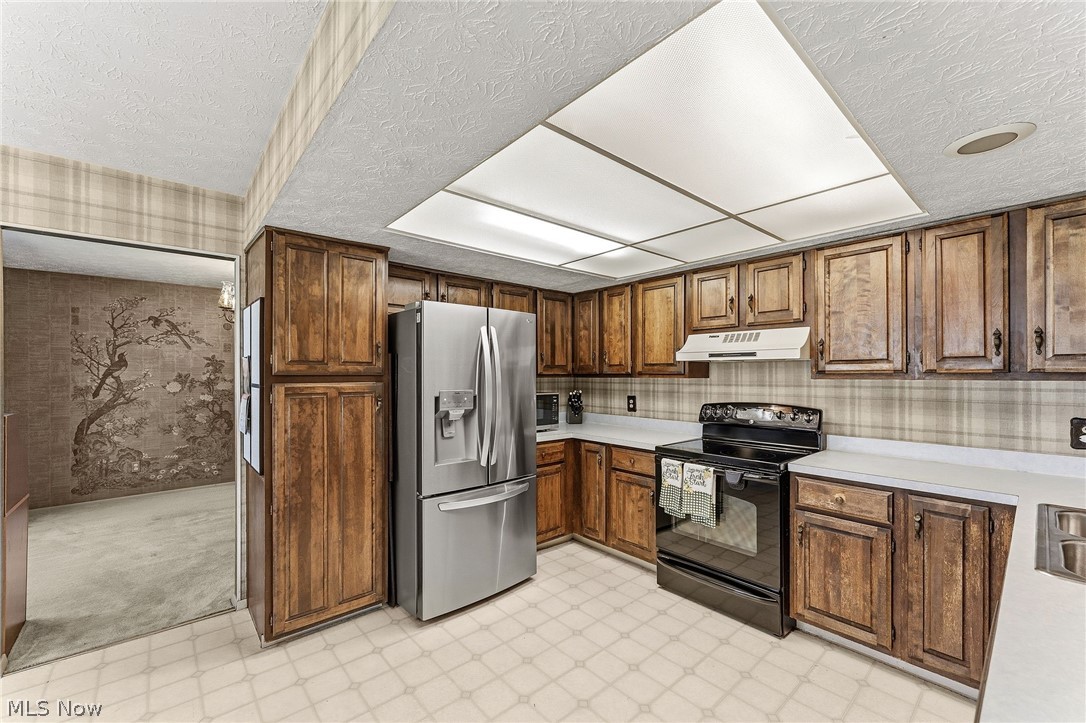 18101 Fern Canyon Drive Strongsville OH 44136