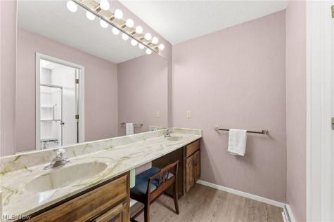 18101 Fern Canyon Drive Strongsville OH 44136