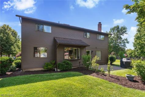 18101 Fern Canyon Drive Strongsville OH 44136