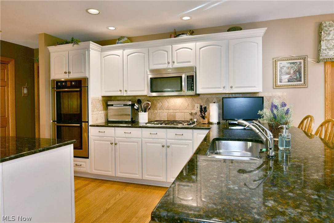 1925 Brittainy Oaks Trail NE Warren OH 44484