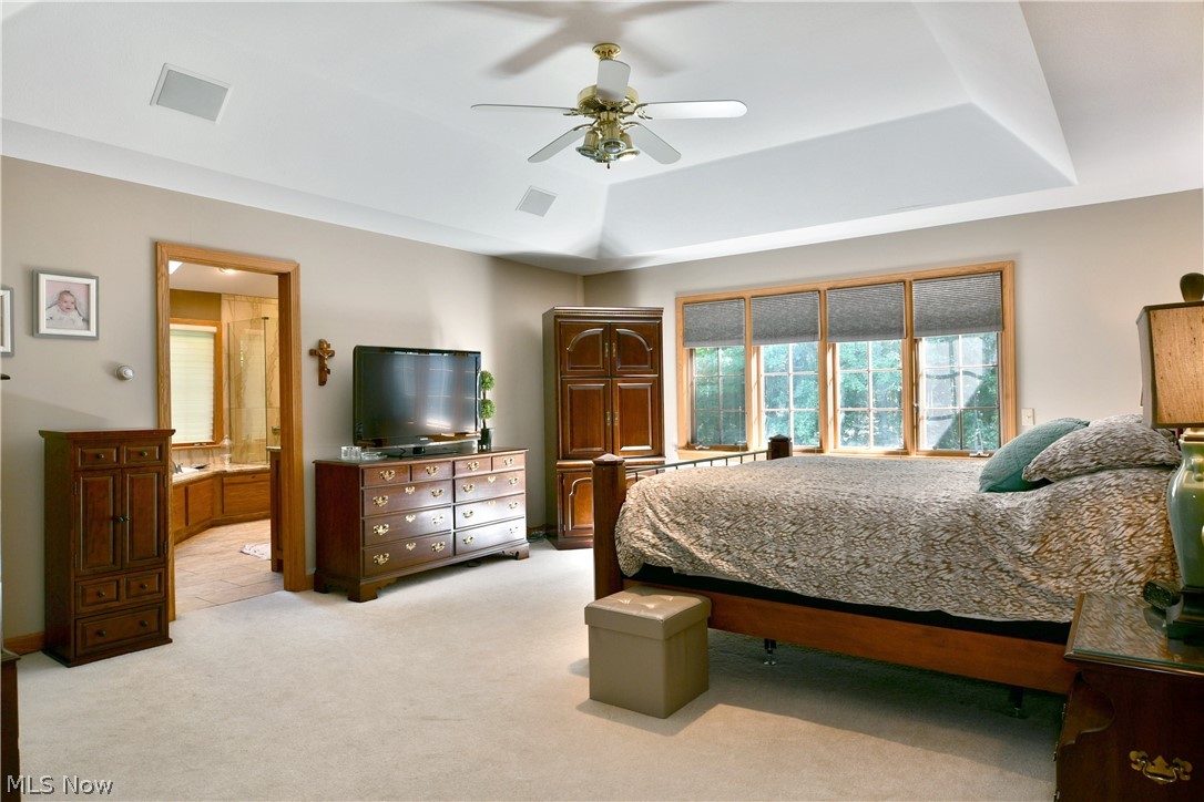 1925 Brittainy Oaks Trail NE Warren OH 44484