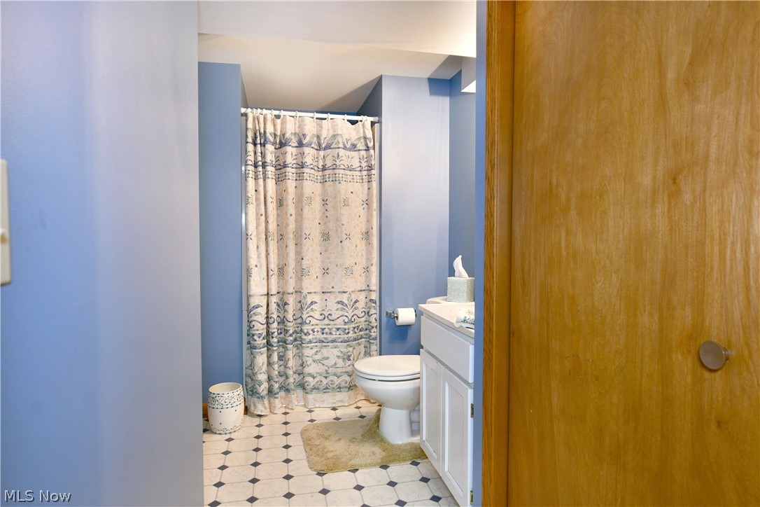 1925 Brittainy Oaks Trail NE Warren OH 44484