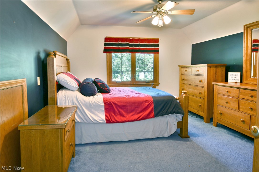 1925 Brittainy Oaks Trail NE Warren OH 44484