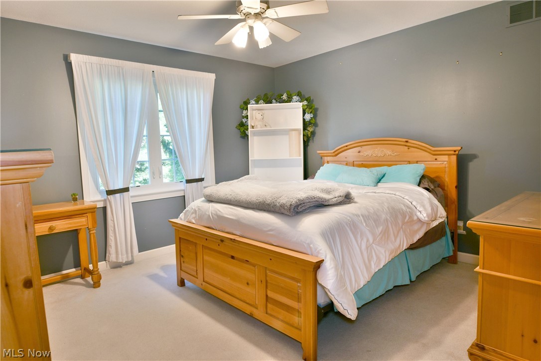 1925 Brittainy Oaks Trail NE Warren OH 44484