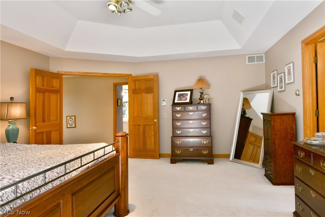 1925 Brittainy Oaks Trail NE Warren OH 44484