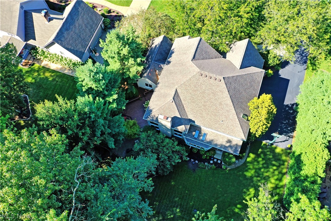 1925 Brittainy Oaks Trail NE Warren OH 44484