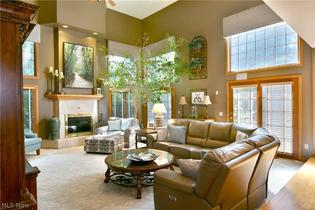 1925 Brittainy Oaks Trail NE Warren OH 44484