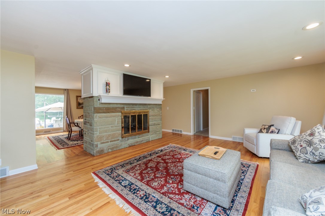 10710 Cardinal Lane Brecksville OH 44141
