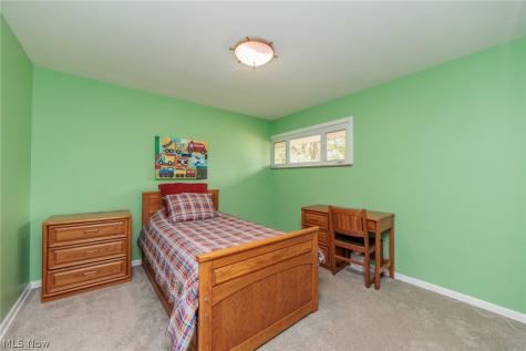 10710 Cardinal Lane Brecksville OH 44141