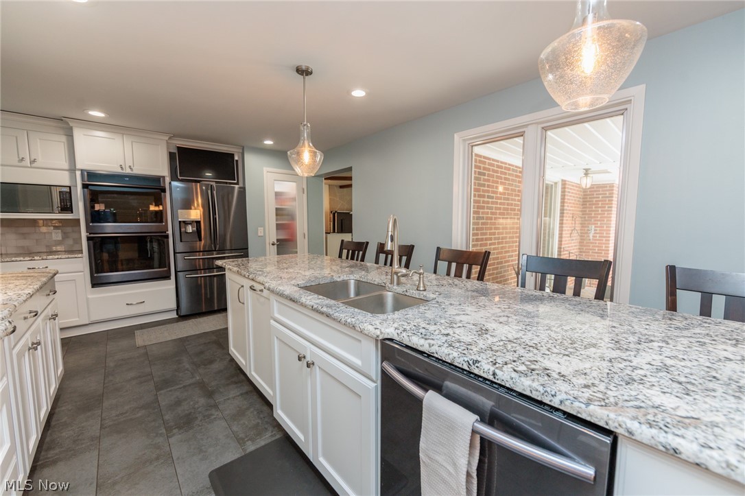 10710 Cardinal Lane Brecksville OH 44141