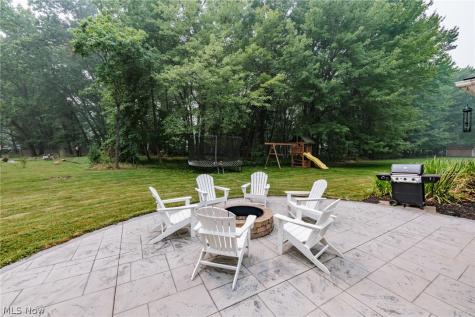 10710 Cardinal Lane Brecksville OH 44141