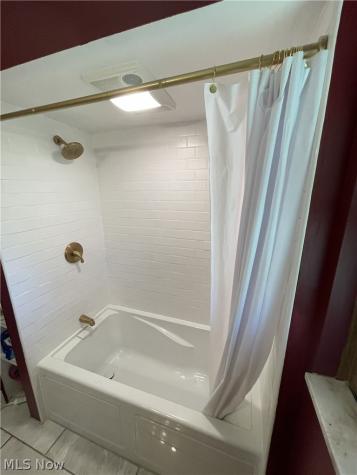 10101 Biddulph Road Brooklyn OH 44144
