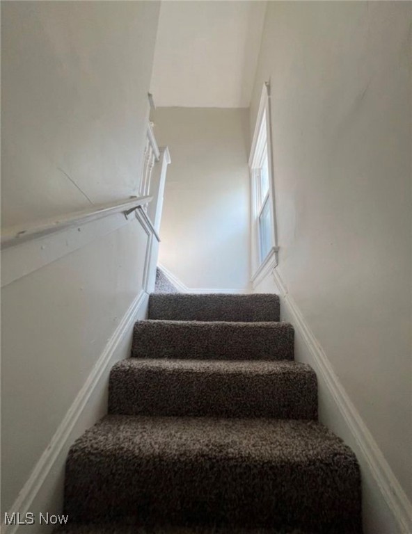 10728 Gooding Avenue Cleveland OH 44108