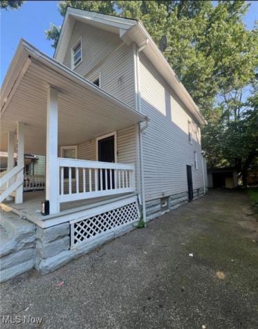 10728 Gooding Avenue Cleveland OH 44108