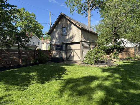120 Harrison Street Elyria OH 44035