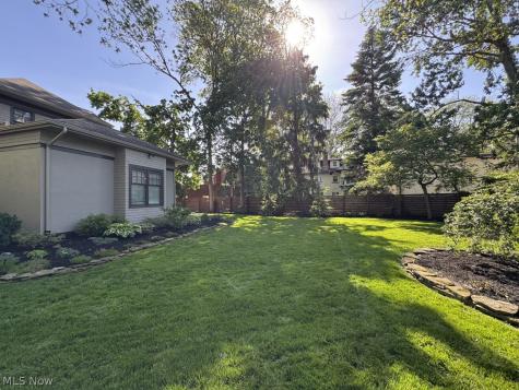 120 Harrison Street Elyria OH 44035