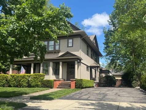 120 Harrison Street Elyria OH 44035