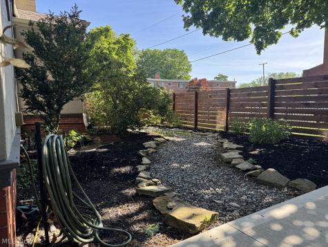 120 Harrison Street Elyria OH 44035