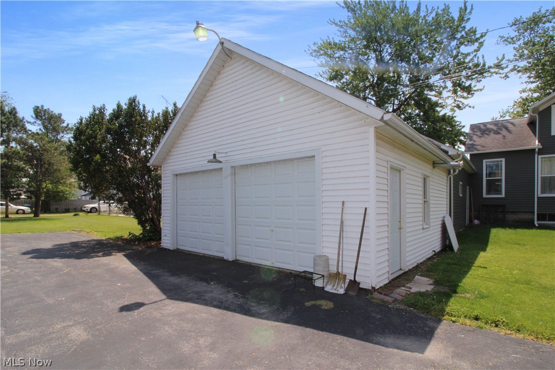 325 Jefferson Street Port Clinton OH 43452