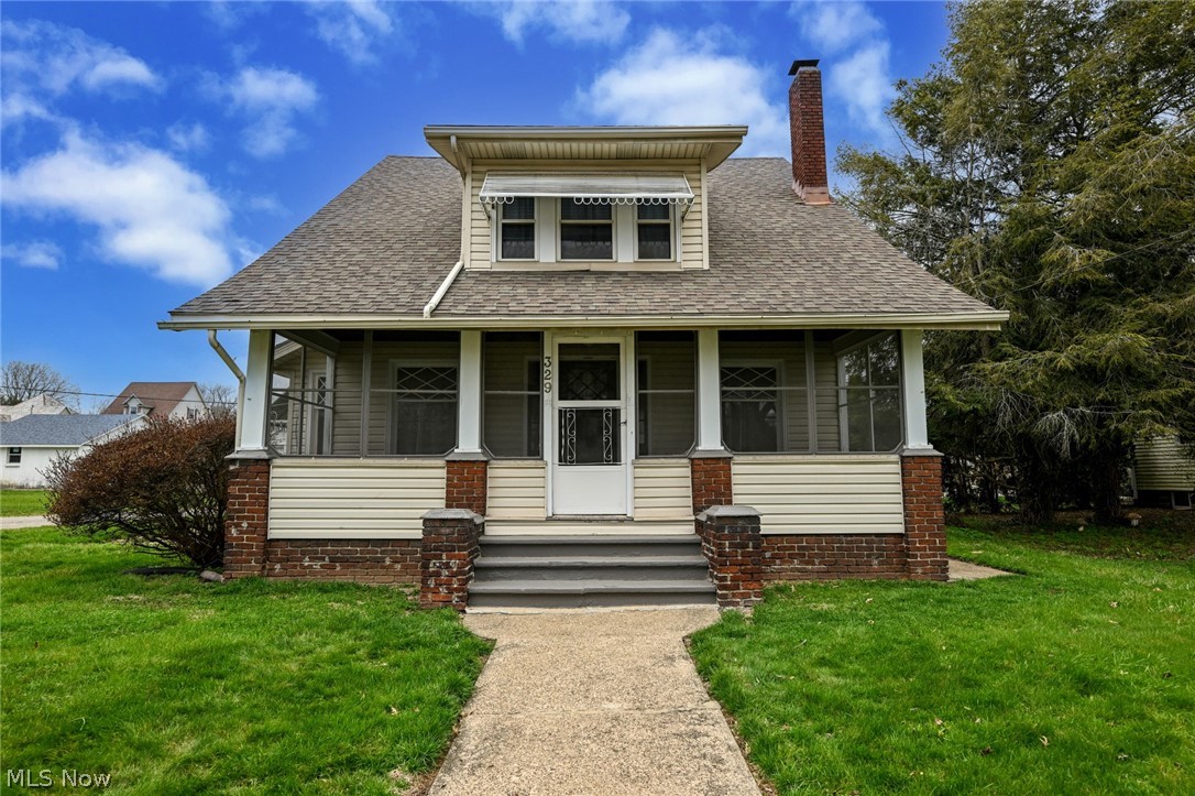 329 Redwood Street SW Beach City OH 44608