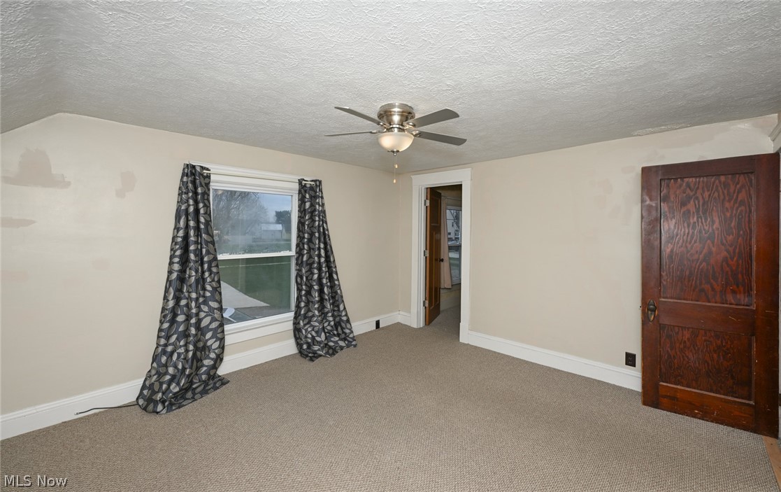 329 Redwood Street SW Beach City OH 44608