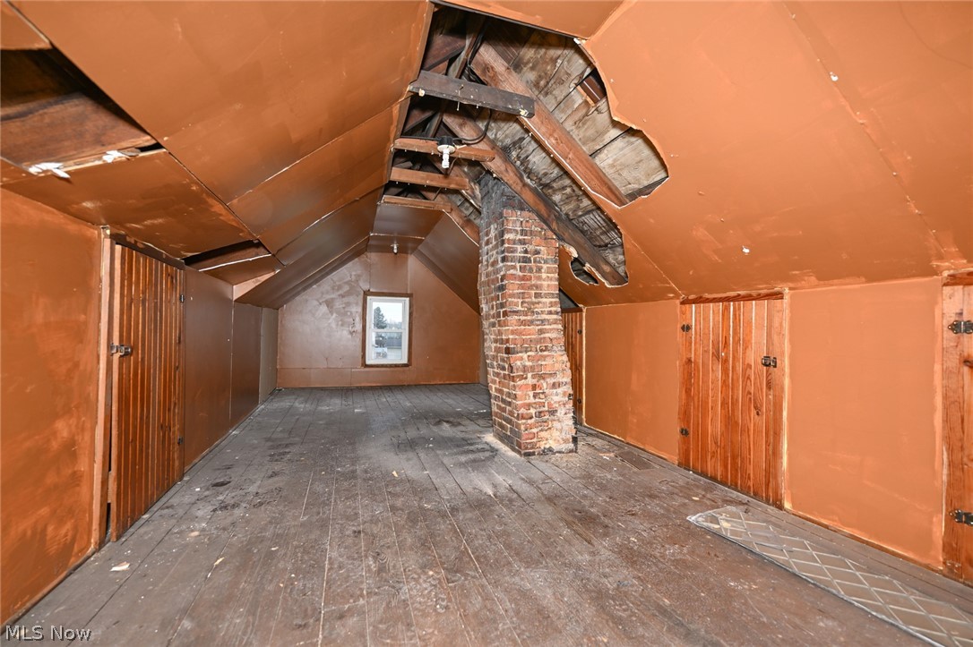 329 Redwood Street SW Beach City OH 44608