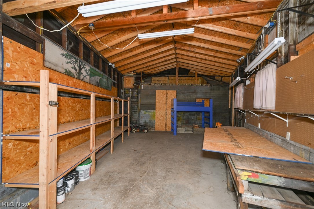 329 Redwood Street SW Beach City OH 44608