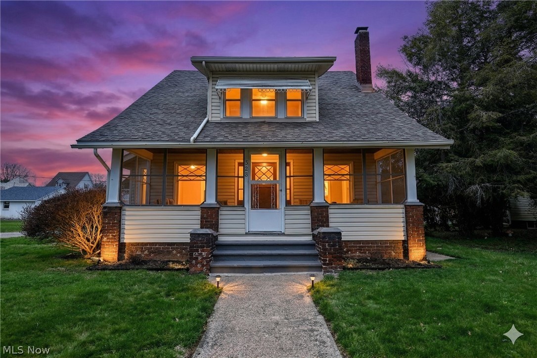 329 Redwood Street SW Beach City OH 44608
