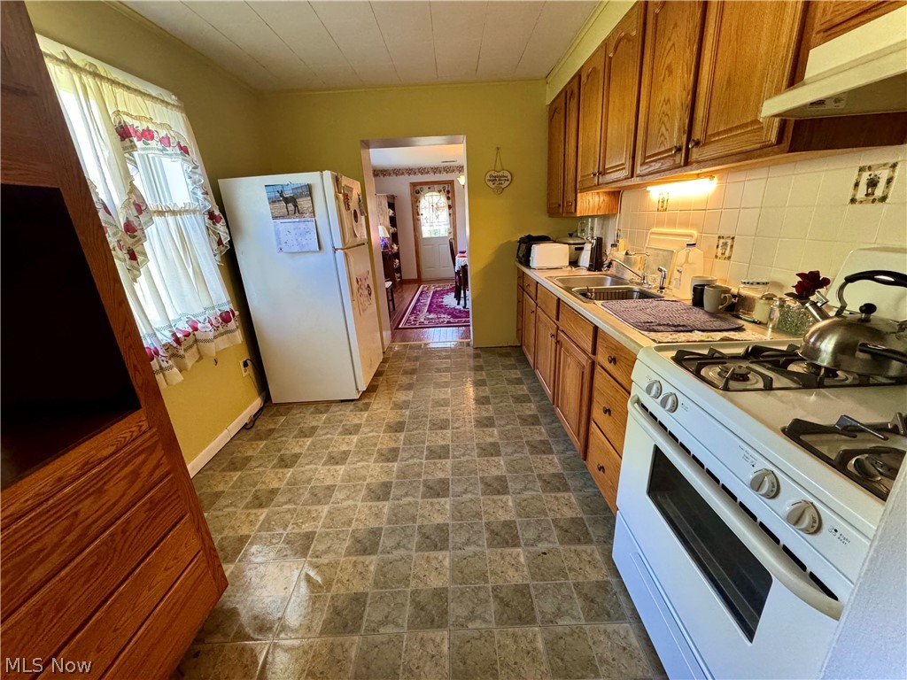 713 Kale Adams Road Leavittsburg OH 44430