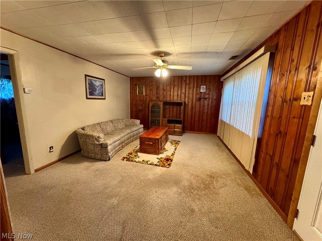 713 Kale Adams Road Leavittsburg OH 44430