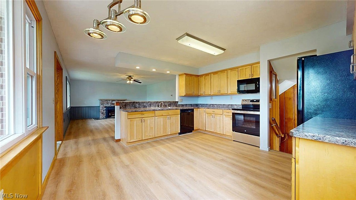 10525 Clay Street Montville OH 44064