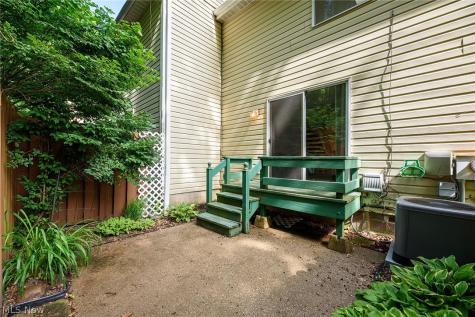 2932 Heatherwood Court Stow OH 44224