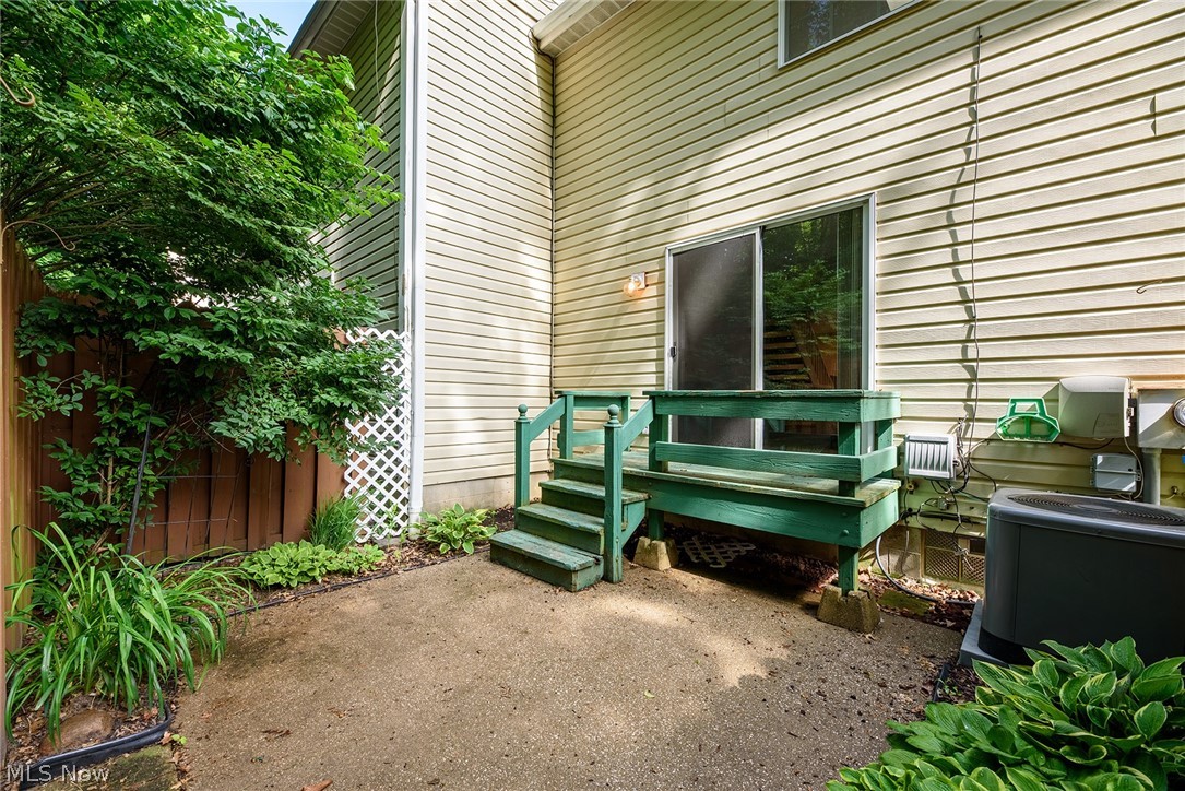 2932 Heatherwood Court Stow OH 44224