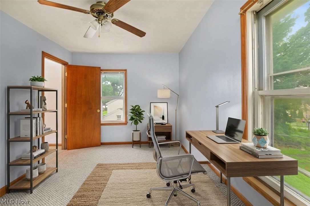 593 E Perry Street Salem OH 44460