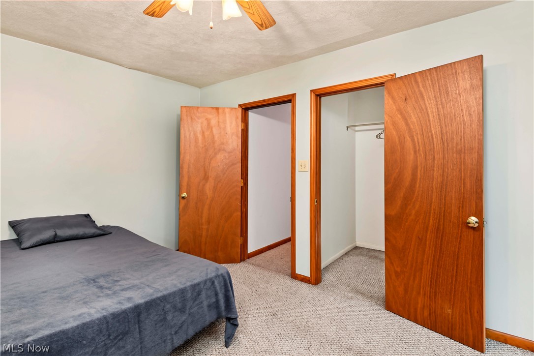 593 E Perry Street Salem OH 44460