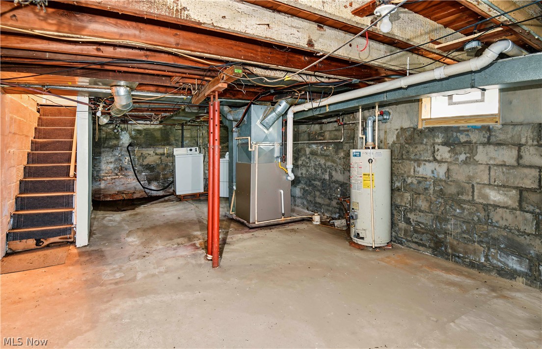 593 E Perry Street Salem OH 44460