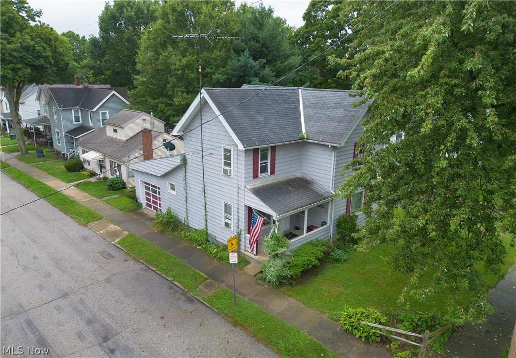 593 E Perry Street Salem OH 44460