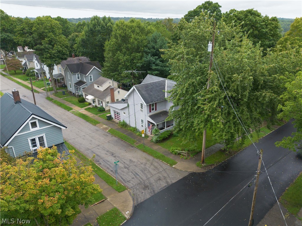 593 E Perry Street Salem OH 44460