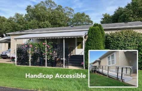 9 Corktree Drive Olmsted Twp OH 44138