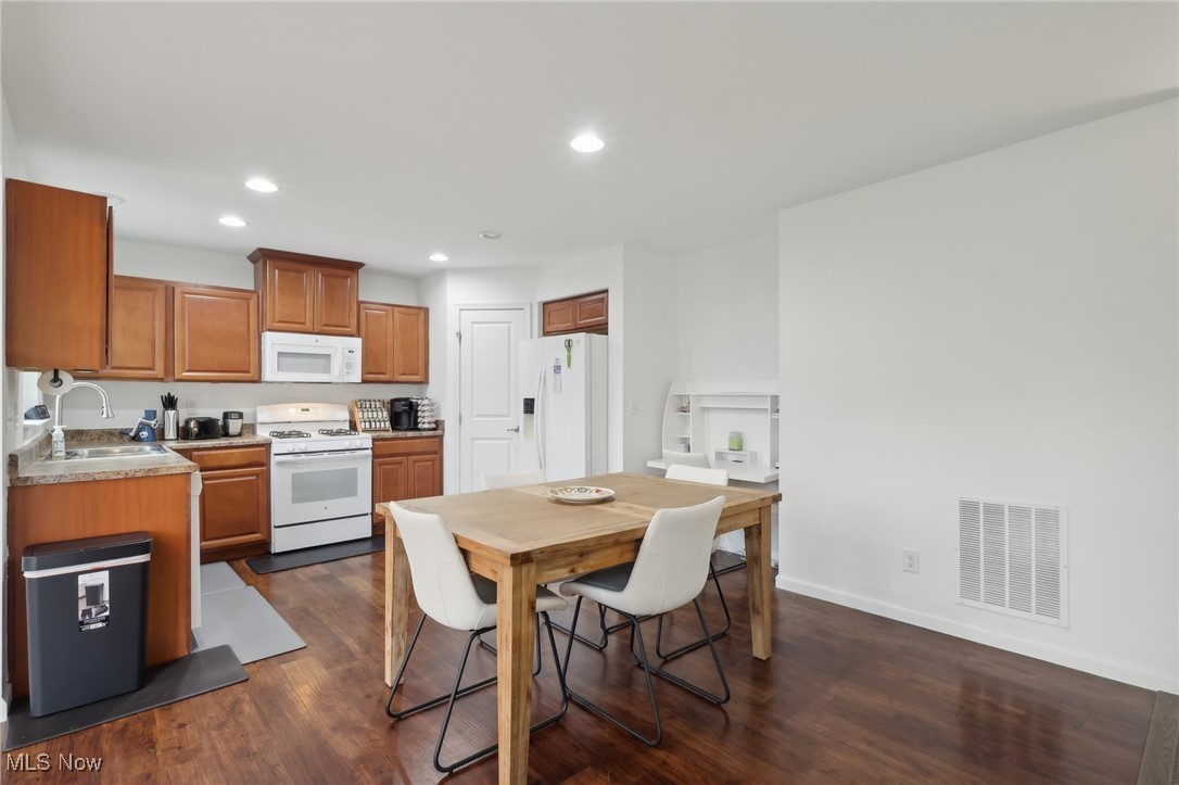 1998 Spruce Lane Painesville OH 44077