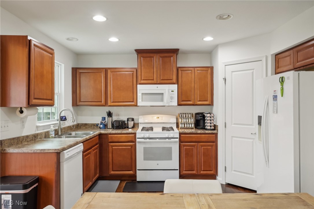 1998 Spruce Lane Painesville OH 44077