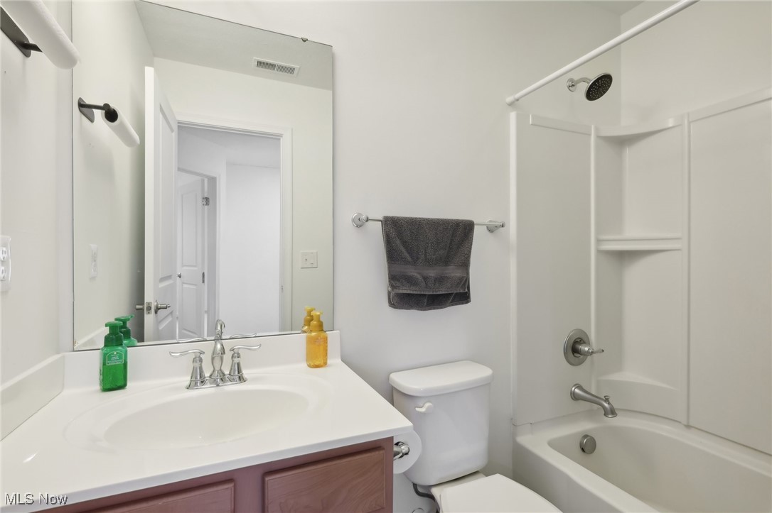 1998 Spruce Lane Painesville OH 44077