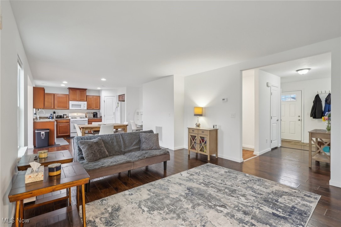 1998 Spruce Lane Painesville OH 44077