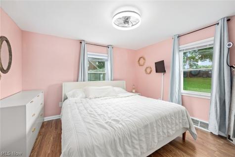 516 Franklin Avenue Barberton OH 44203